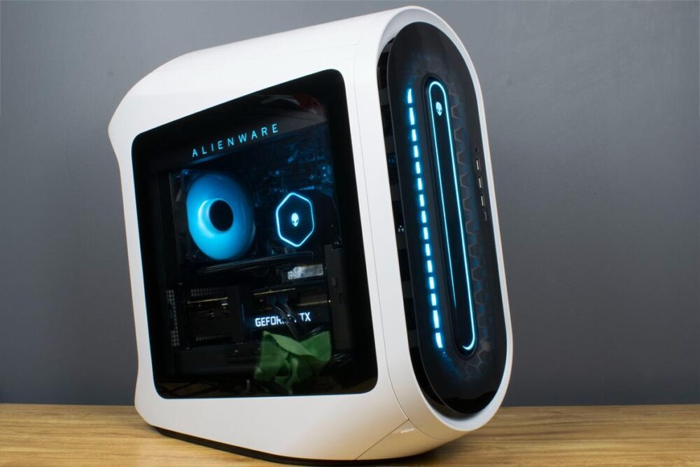 Dell Alienware Aurora R13